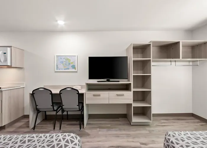 Hotel Woodspring Phoenix Medical Center